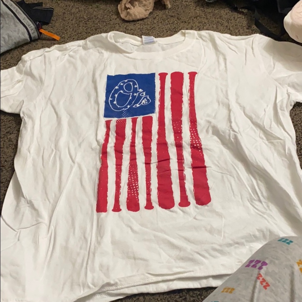 random shirt